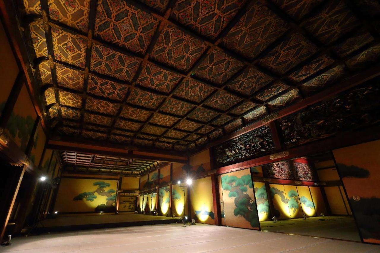 The Hotel Kiyomizu Imperial Palace West Киото Номер фото