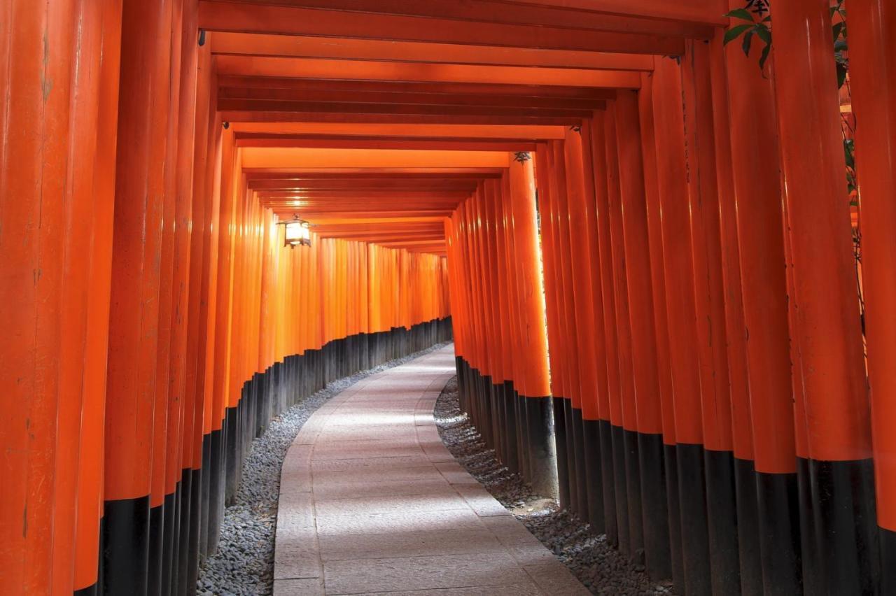 The Hotel Kiyomizu Imperial Palace West Киото Номер фото